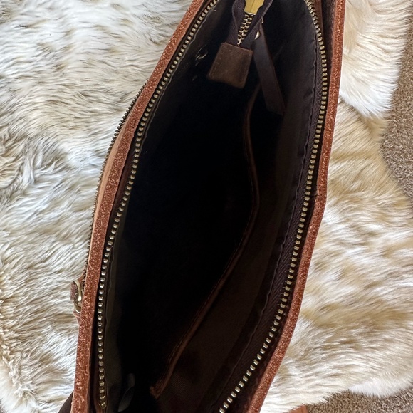 100% Genuine Leather Dark Brown Purse - Picture 8 of 9